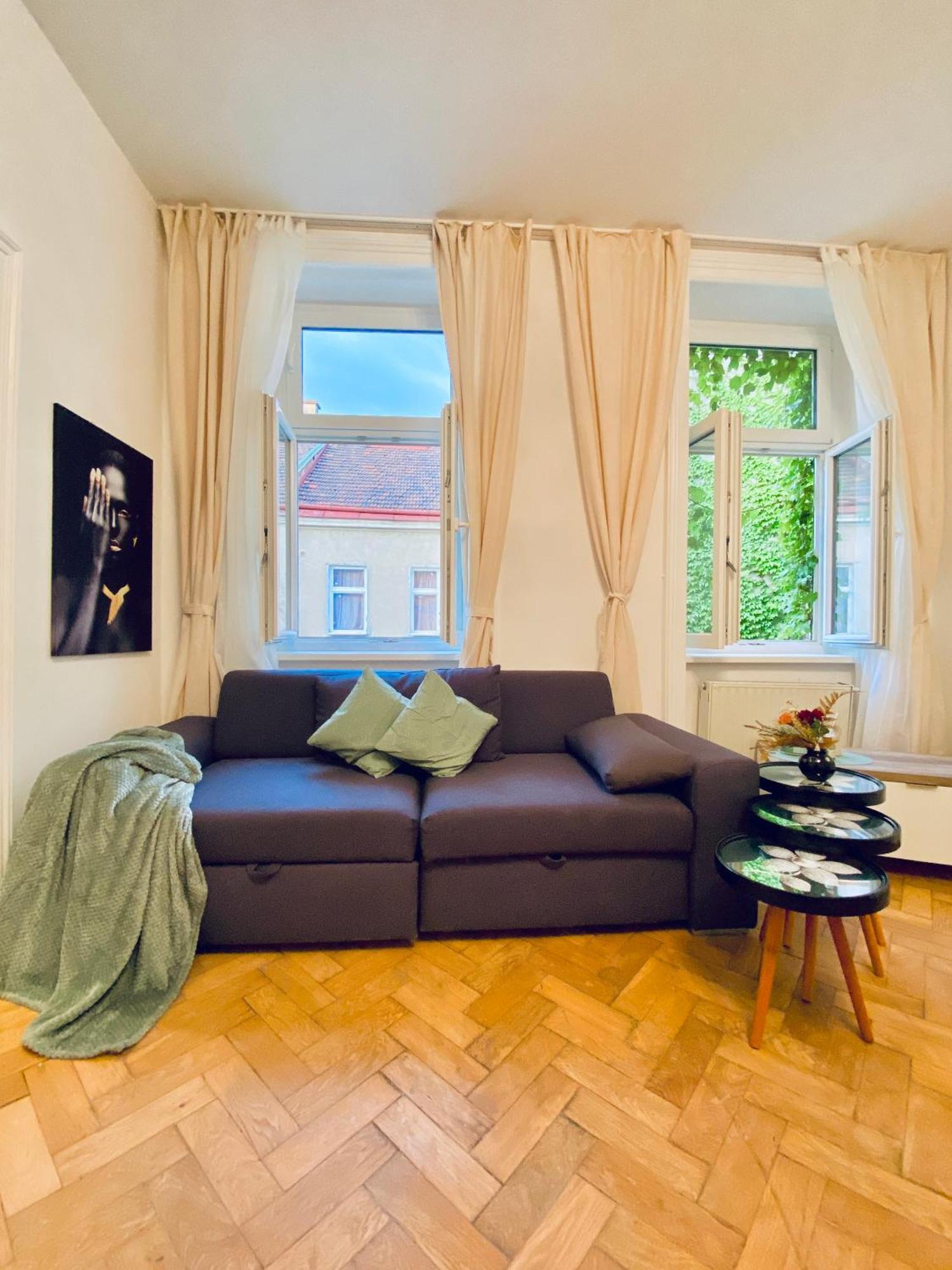 Stylish 2br Prime Location By Westbahnhof Apartament *